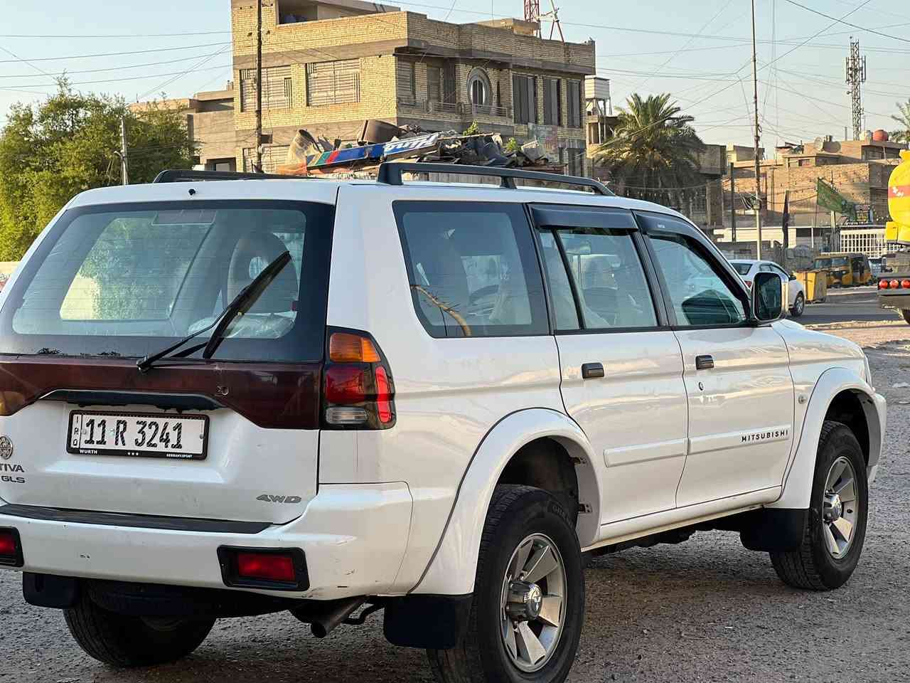 السلام عليكم 
باجيرو انتيفا 2006
رقم بغداد انكليزي 
بيهه قطعه صبغ فقط
والباقي كفاله 
مكينه كير كفاله 
سعر ٨٥ وبيهه مجال
***********
