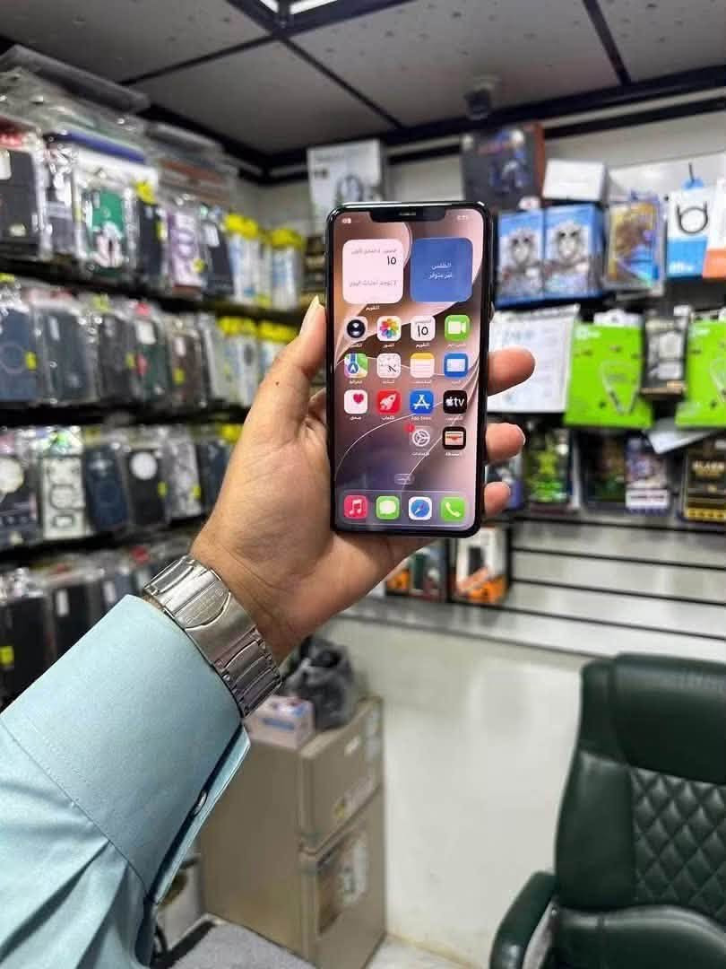 آيفون ١١ برو ماكس ٢٥٦ • بطارية ٩١٪ • مبدل ظهر ليزر