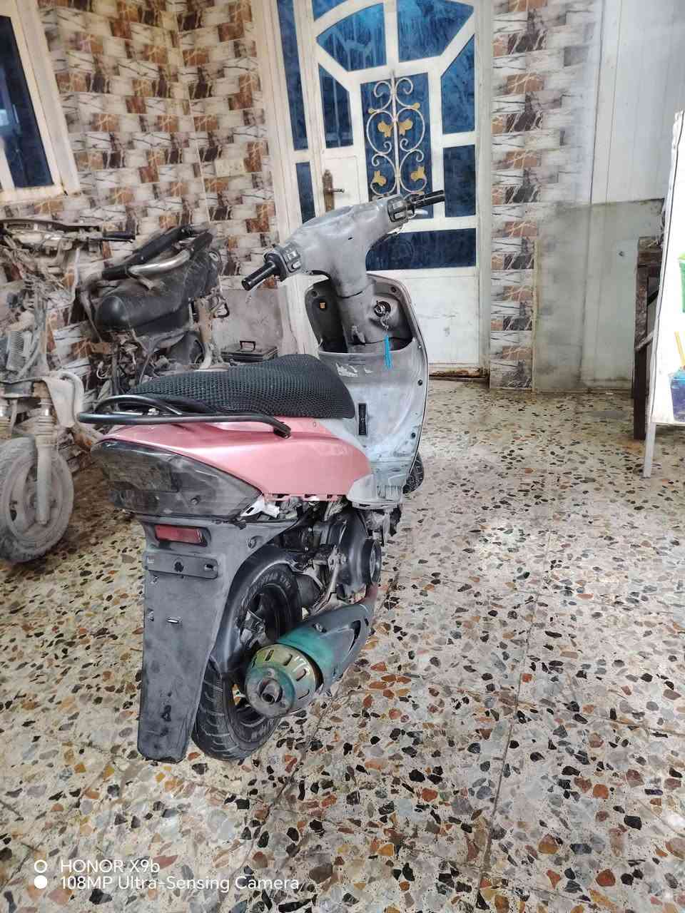 سلام عليكم ماكس منغولي للبيع دراجه خير من الله ما مفتوحه رايده 450 وبيه مجال حك جيه دراجه كله شغاله رقمي ***********

نص مكتوب في الصور:
- O HONOR X9b
- 108MP Ultra-Sensing Camera
- O HONOR X9b 108MP Ultra-Sensing Camera
- O HONOR X9b 108MIP Ultra-Sensing Camera
- HONOR X9b