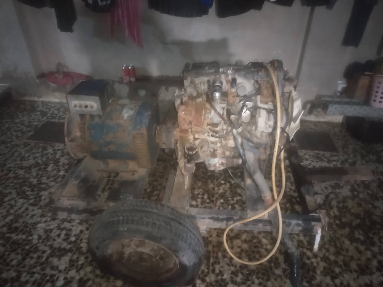 مولد للبيع راس توليد ١٥ كيفي مكينة متشتغل ماعرف شبيها ابيع هل موجود الشراي يتصل السعر ٧٥٠ الف ***********
