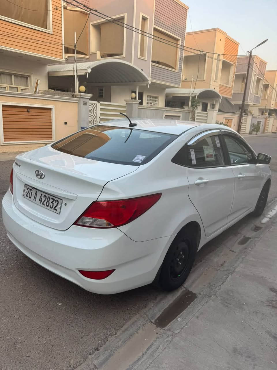 السلام عليكم 
اكسنت امريكي ٢٠١٦ 
سياره نضيفه وبعدها بحاله الوكاله بدون نواقص
بدون ايرباك  ضررها سطحي بلجاملغ الامامي تبديل بدون صبغ وبلعراق تبدلت باب السايق بلادي نفس لون وبيها كم حالوبه بلقماره بسيطات 
مكان ديالى بعقوبه 
ممشى سياره ٧٤ الف
السعر ٨٥ وبيها مجال 
***********
