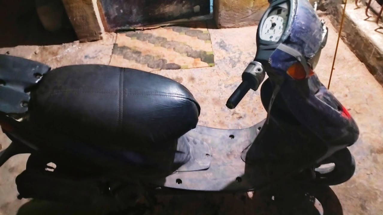سلام عليكم من رخصت لادمن دراجه عصفوريه البيع تشتغل وتفي رادله كابريتر 120وبيه مجال عنوان مسيب متواجت عل فيس او تصال ***********
