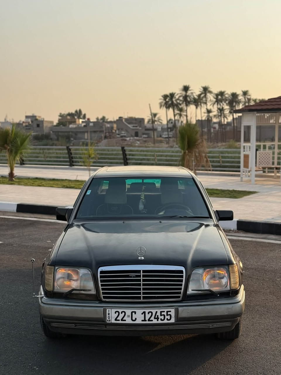 مرسيدس دب للبيع – موديل 1990

 المواصفات:
• محرك VVT 3000
• دبل مراوح تبريد، تبريد ثلج ❄️
• سنوية جديدة
• تحويل مباشر
• قواعد دبلات بلاد
• سنتر لوك
• جامات امامية كهرباء والخلفية جوبي
• 4 تايرات جديدة، مبدلات قبل 15 يوم 🛞
• السيارة كفالة من الضرب

السعر 65 ورقة وبيه مجال 

- عنواني ديالى - خانقين 

📞☎️  لتواصل ***********
