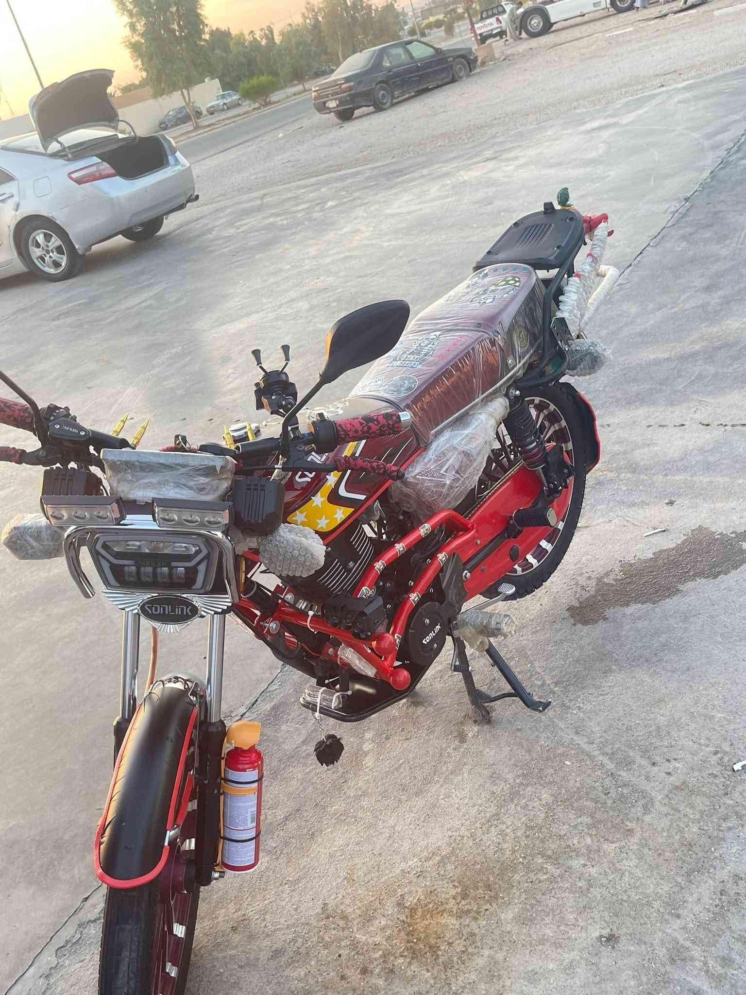سولنك • موديل ٢٥ • ٢٠٠