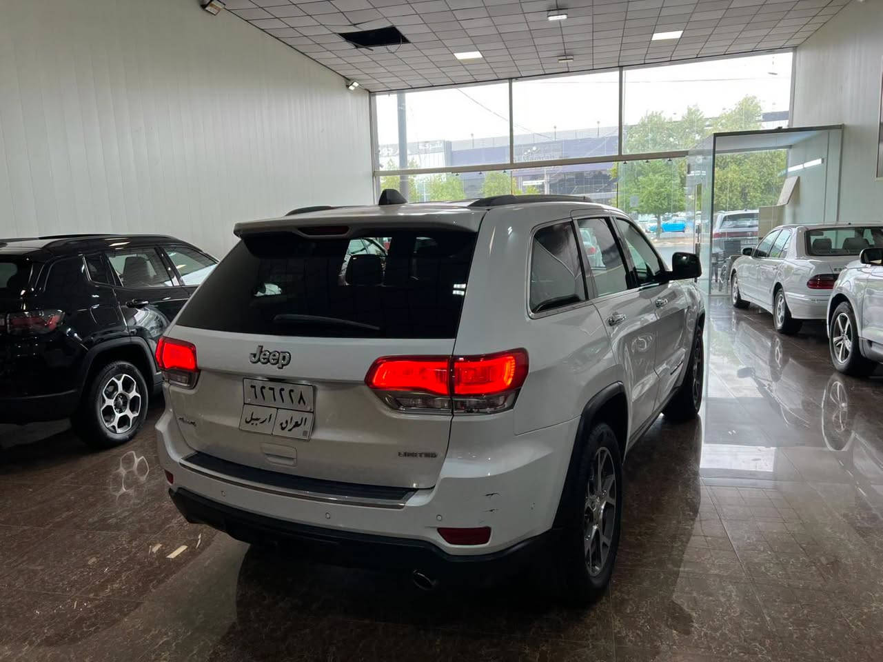 JEEP GRAND CHEROKEE LIMITED 

موديل: 2019
وارد: امريكي
رؤيشتن: 86,000مايل
نرخ: 20,000$
مؤبايل📞: ***********
***********
ناونيشان:هةولير _معرض هاشم للسيارات 
شةقامي ١٠٠م بةرامبةر دائيرةي گمرگ سيارات

‏HASHM_FOR_CARS___هاشم للسيارات 

موديل: 2019
وارد: امريكي
ماشي: 86,000مايل
السعر: 20,000$
تلفون📞: ***********
***********
العنوان:اربيل _معرض هاشم للسيارات 
شارع ١٠٠م مقابل دائرة كمرك سيارات 

‏HASHM_FOR_CARS___هاشم للسيارات
