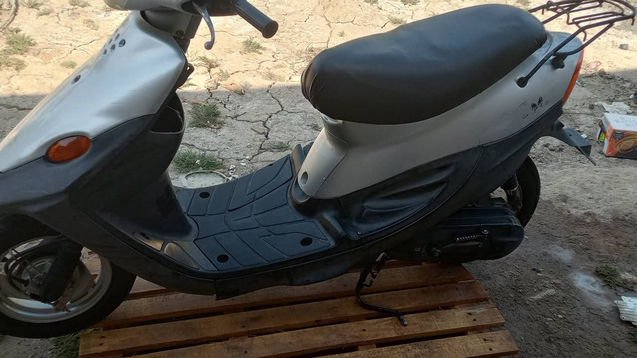 سلام عليكم شباب بيجي لبيع سعرها 350 دراجه حلوه ناعمه كلشي مابيه هورن سلف شاير خاص مغلغ خابرني ***********7
