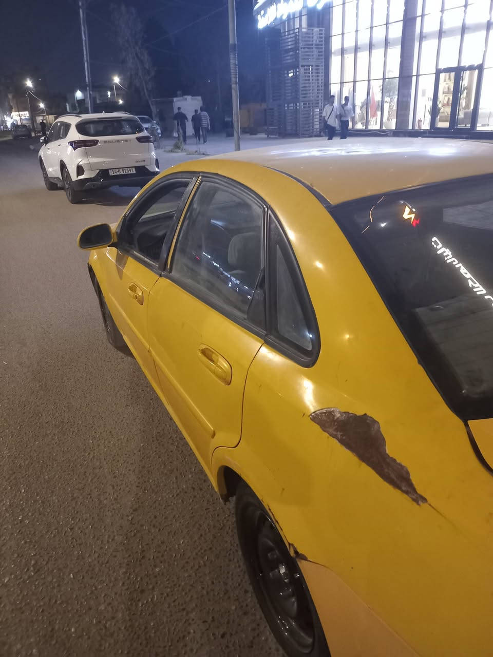السلام عليكم اوبترا ٢٠١١ شركه العامه رقم بصره سياره خير من الله حداديه عامه جديده تخم تاير جديد كهربائيات يرادلها ترتيب بسيط بيها خياسات بلهلالات بكان السياره البصره ابو الخصيب سنويه باسمي السعر ٥٠ وبيها مجال رقمي ***********
