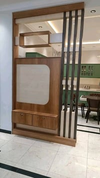 شارع ٦٠ مقابل المدهش • ١٠٠م • ٣ غرف