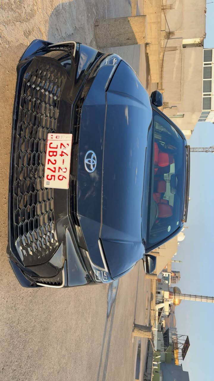 كامري XSE • أسود • ٧٠٠٠ ميل