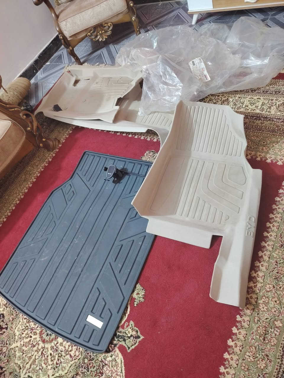 ارضيات سيارة • حامل موبايل • جديدة أصلية