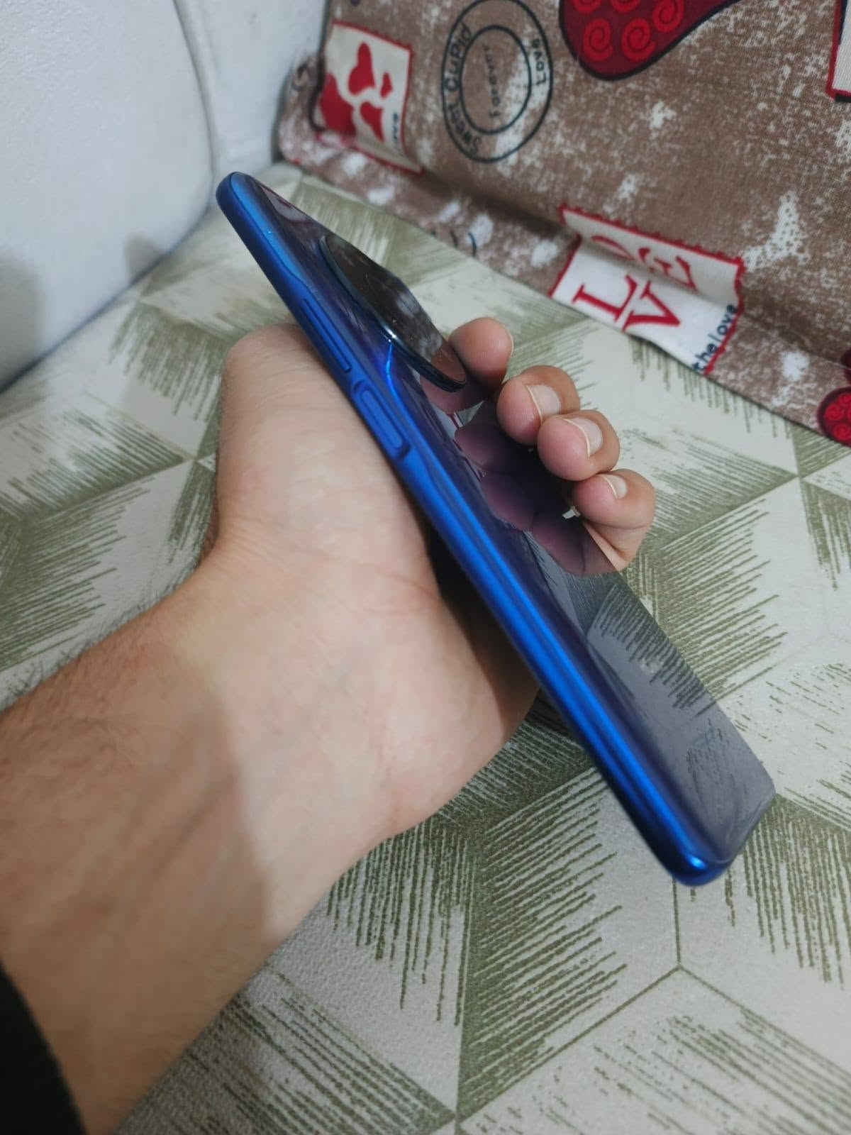 هونر X9 • ١٢٨ جيجا • شاشة وكالة