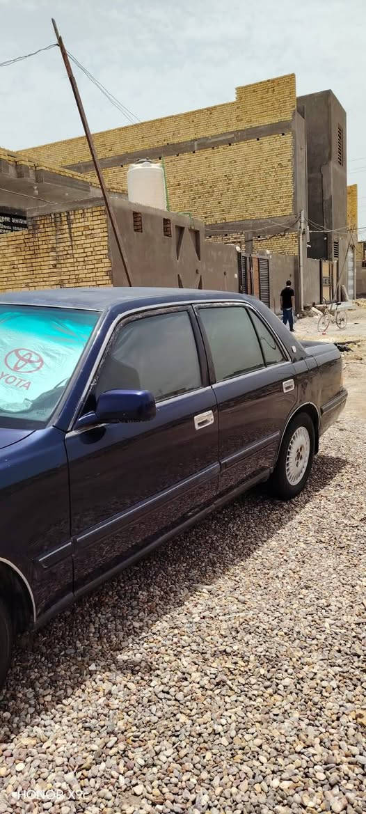 السلام عليكم ورحمة الله وبركاته راس ثور تكم موديل1998 لون نيلي سياره مكفوله من الاصوليات والكص والعيب الشرعي والضربه القويه والنقل الجثه محرك ففتي3000 تبريد خير من الله سياره خمس دكم شاشه ليزريه رقم بغداد ألماني سنويتها تنتهي بنهاية سنة2026 مكان السياره ناصريه سوق الشيوخ سعرها87 وبيه مجال لل استفسار ***********
