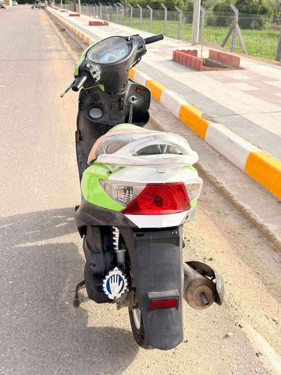 دراجه للبيع نضيفه***********
