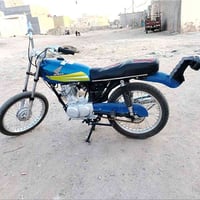 هوندا • دراجه • للبيع
