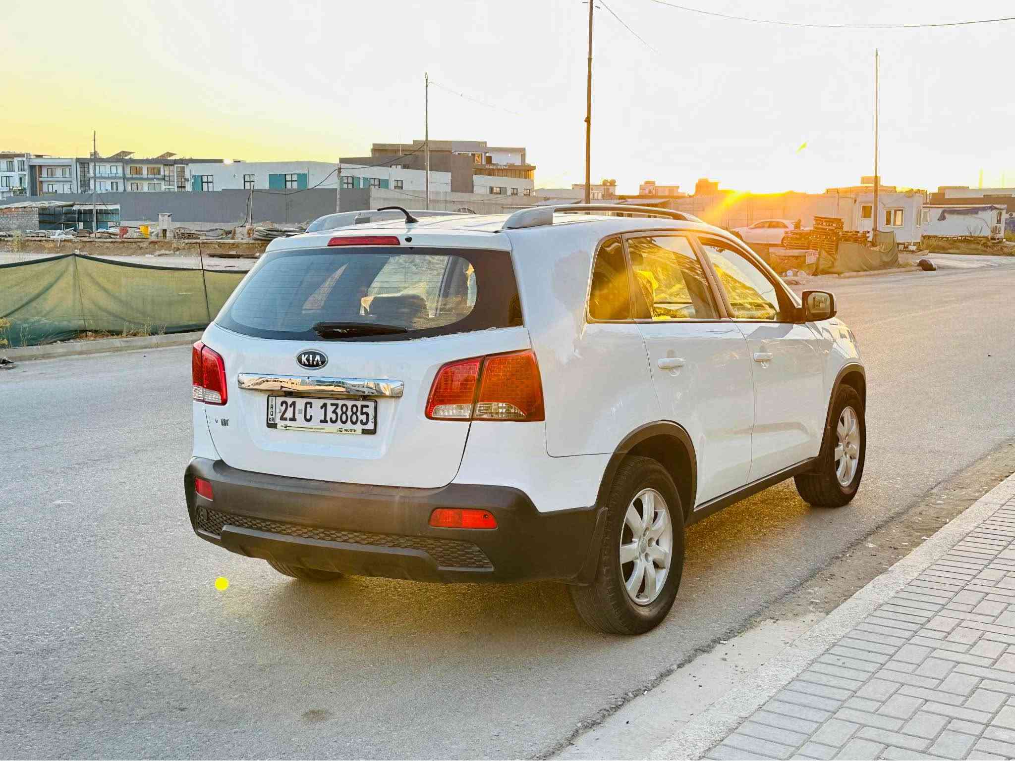 کيا سۆرينتۆ ٢٠١٢
سە ياره كه كه وتوه به لايا چوار پارچه ى بۆياخه به عام بۆياخ ئه يفرۆشم سه قفى ته عديل سارده پيش و دواى كه پسه بيناوگرتن بى ئيرباك شانسى و هه مووى به شه رت 

گيرو مه كينه ى به شه رت ژينگه و سه نه وى تازه يه 
ته حويل خرامه به شه رت. سعرى (٨٩$) معامه له يه كى زۆر زۆر كه م له سليمانيم
*********** السليمانية, العراق
