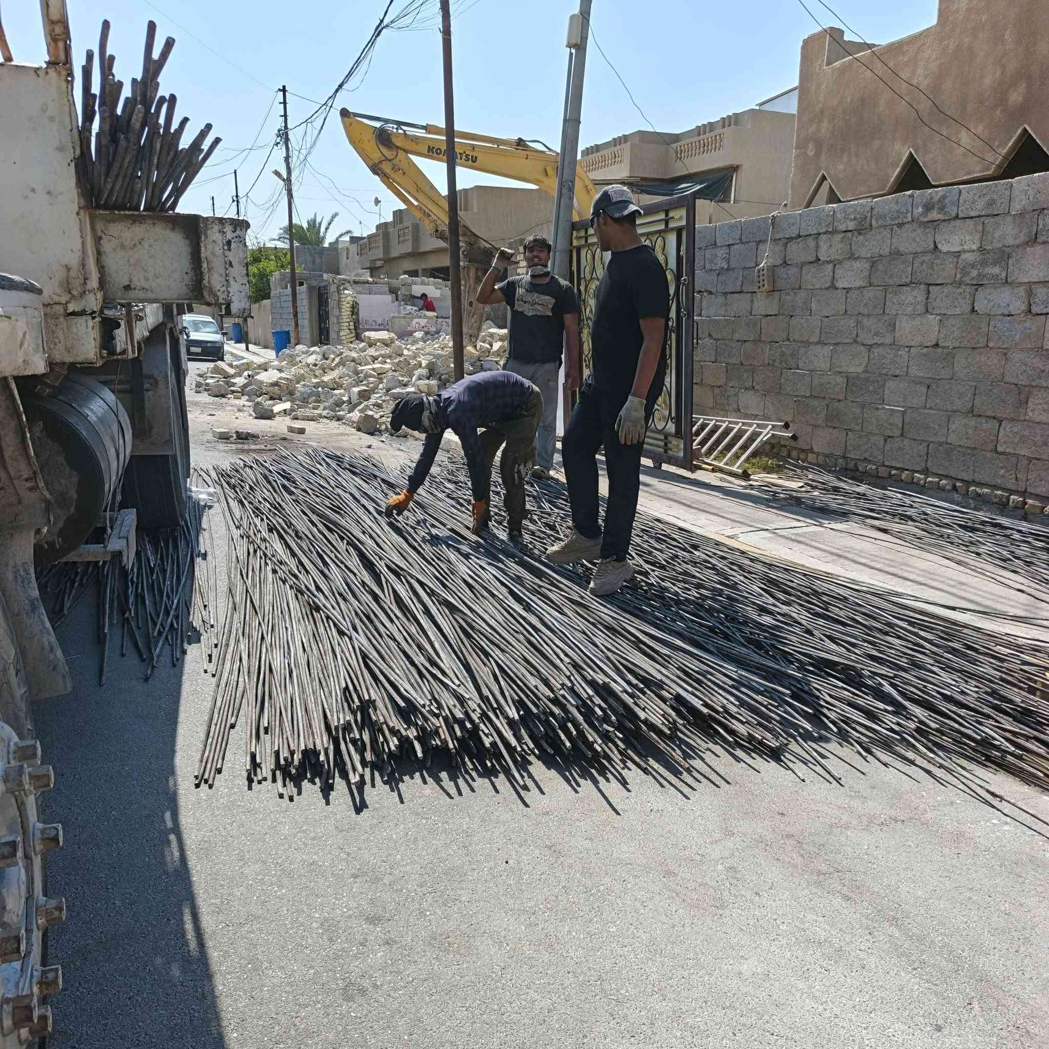 #تعلن سكلة #الثقه 

عن توفير شيش مستعمل اوكراني جميع القياسات سعرالطن   #650الف   محمل بالسياره
#ملاحظة يوجد كادر تفليش البيوت والبنايات 

اتاري

 30*40=700

30*30=600

العنوان الفلوجة حي نزال قرب جامع الفردوس

الاتصال بالارقام

*********** Zain

*********** kork
