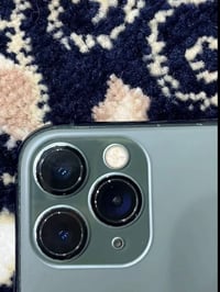آيفون ١١ برو ماكس • ٢٥٠ • بطارية ٧٥