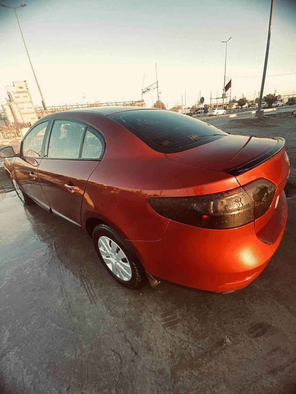 🚘 للمراوس مع فرق رينو فلونس 2016 بحالة ممتازة جداً 🚘
▫️ محرك 1800 اقتصادي
▫️ مكفولة من الصبغ والتبديل
▫️ ماشيه 62 ألف فقط
▫️ استعمال شخصي وعلى إيدي من فترة طويلة
▫️ تبريد ثلج بالصيف
▫️ شاشة + كاميرا خلفية
▫️ حداديتها نص عمر
▫️ سنويتها ساقطة بالـ20
▫️ راعيها موجود والتحويل ثاني يوم
✨ سيارة نظيفة جداً من الداخل والخارج، محافظ عليها بشكل ممتاز وما تحتاج أي مصروف، جاهزة للاستخدام مباشرة للبيع او المراوس حسب القناعه . 
❗️غير متواجد فيس ، اتصال *********** ديوانية, القادسية
