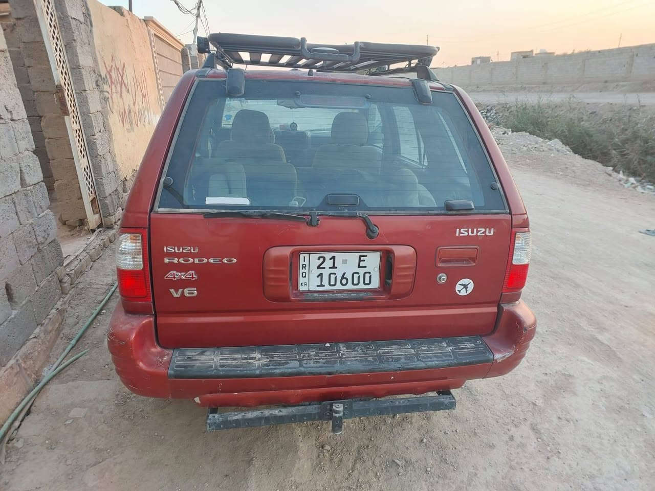 السلام عليكم...تويوتا ازوزه موديل 2000محوره كير ومكينه ياباني 2500..جاهزه من كل شيء رقم سليمانيه دولي.. للاستفسار.. ***********و***********مكاني حسن الزيادي عقيل الحداد باشا نبيل الهلالي الديوانيه
