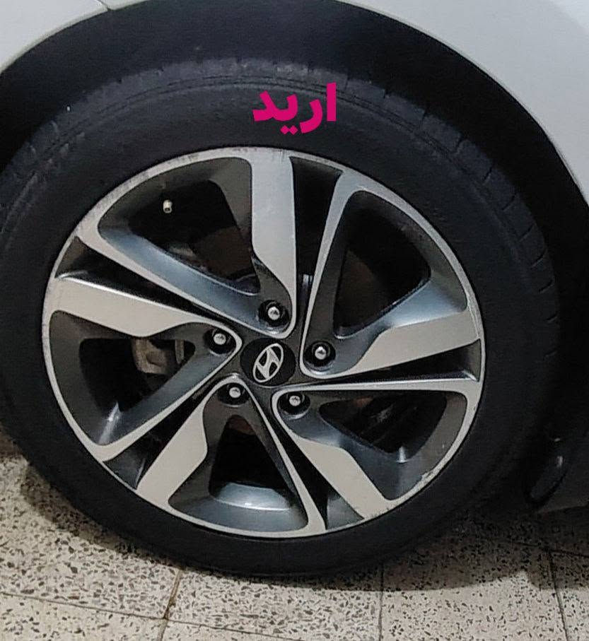 السلام عليكم عندي تخم ويل حجم ١٥ مع تخم تاير نضيف جدآ اريد مراوس ويل كب نفس البصوره مراوس او بيع
*********** اتصل او وات ساب
الي عنده خلي ينزل بتعليقات
