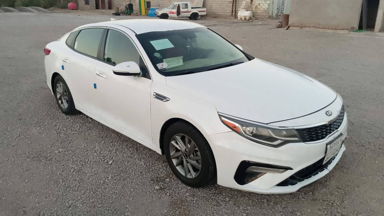 كيا أوبتيما 2019 للبيع (رقم أربيل)
🚗 النوع والموديل: كيا أوبتيما 2019 🎨 اللون: أبيض

 📍 الموقع: [الديوانية _البدير]

📄 الرقم والاوراق: رقم أربيل أمداور او وكاله  ]

✨ حالة السيارة:

الضرر: مكفولة من الضرر والصبغ والعديل (شرط الفحص سونار).

المحرك والكير: بحالة ممتازة جداً وبشرط التجربة.

التبريد: شغال ممتاز.

الاطارات: [بحالة ممتازة / جديدة].

⚙️ المواصفات:

المحرك: ممتاز

تحكم ستيرن كامل.

شاشة وكاميرا خلفية.

كشافات وحساسات.

نظام قيادة (Drive Mode).

[أضف أي مواصفات أخرى : رادار وتحكم سرعه وحساس جانبي ].

💰 السعر المطلوب: [١٣٢ ] (قابل للتفاوض البسيط) 📞 للتواصل والاستفسار: [***********]
