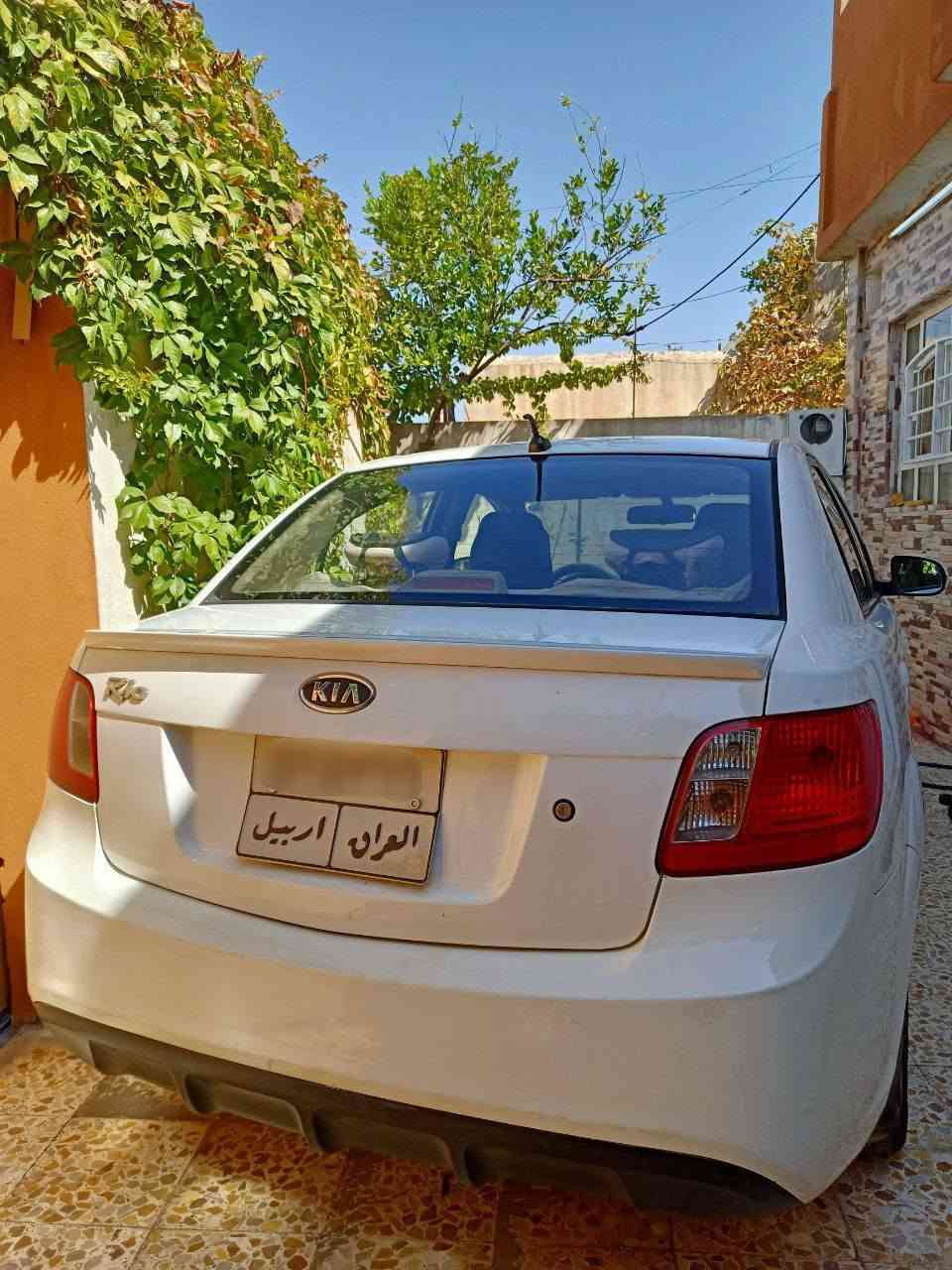 🚗 كيا ريو 2011 للبيع
- اللون: أبيض
- 4 تكوات
- محرك 1.4 دبل كاسكيت
- تبريد ثلج ❄️ + تدفئة 🔥
- جامات كهرباء
- قفل مركزي
- مرايا كهرباء
📄 السيارة باسمي (مال جناي)
 صارلي 5 سنين مستخدمها
السيارة نظيفة وجاهزة
- سعرها $98 خابر وتدلل

📩 للتواصل على الرقم ***********
او واتساب ***********
