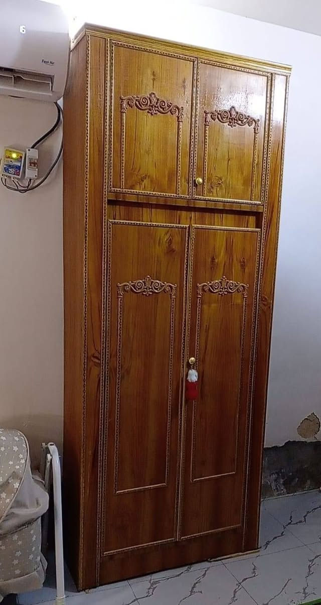 سلام عليكم للبيع  غرفه لسعر مليون وبيها مجال//***********
