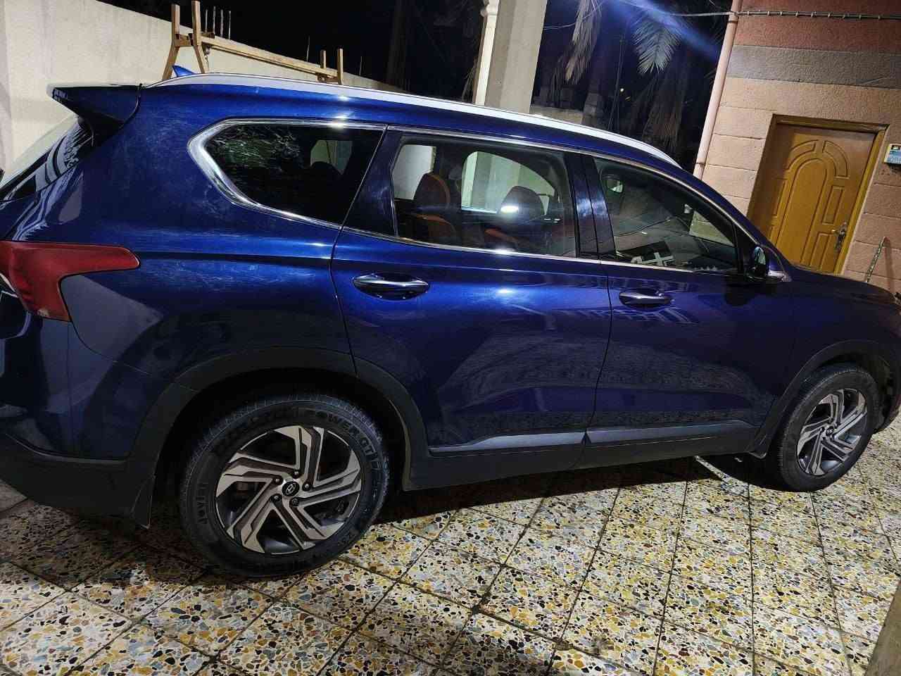 هيونداي سنتاقي للبيع مديل 23 وارد امريكي حادثهه فقط بالصندوق مصلح
لون نيلي
4 سلندر 2500 cc
فول مواصفات عدا الفتحه
شاشاه كامره دواره، رادارات، حساسات، قياده ذاتيه، بصمه تشغيل بصمة ابواب
تشغيل عن بعد
نظام Smart, sport comfort،
كشنات تدفئه تحكمات ستيرن
توقف ذاتي قياده ذاتيه
لد نهاري بك لايت لد
وباقي المواصفات المعروفه  
مكفوله كفاله عامه عدا حادث امريكا ضربه بالصندوق مصلح بدون ايرباك
رقم بصره بأسمي
عنوان البصره نواب الضباط مقابيل مغتسل الابله
***********

السعر 215 ورقه بيهه مجال بسيط
