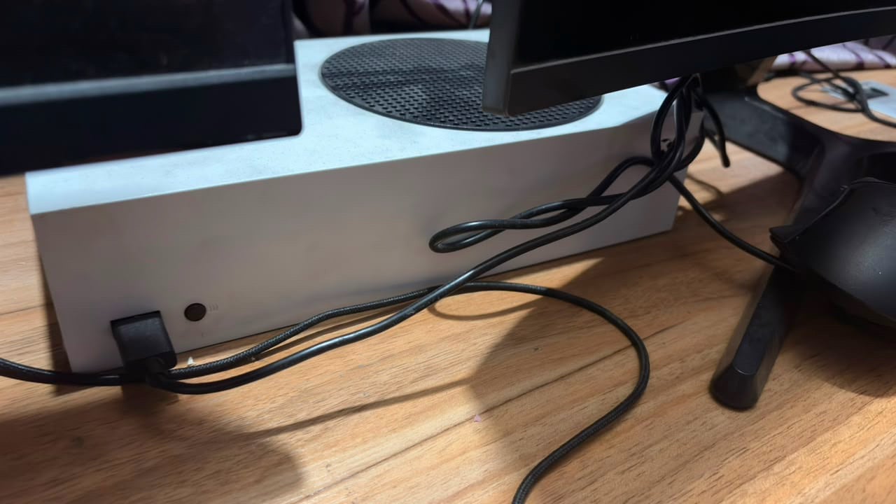 xbox series x اخو الجديد مامشخوط

هارد 512 gb

سعره ٤٠٠ الف
تواصل عالرقم
مكاني البنوگ
 
‪+964 772 769 8215‬