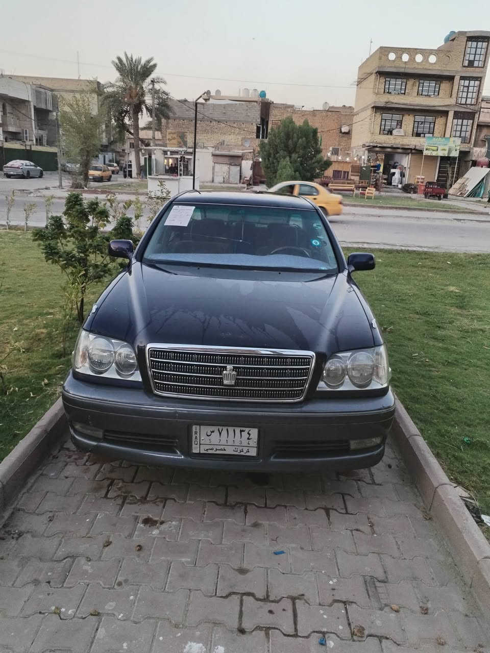 بيع سريع ملكه موديل 2002 ديفور جبير 4 دكم تبريد خلفي مدفوع كمرك باقي بس ع رقم قرار 48 مكفوله من كص وضربه سياره نضيفيه وخير من الله الشراي يتصل *********** مكان بغداد  السعر 85
