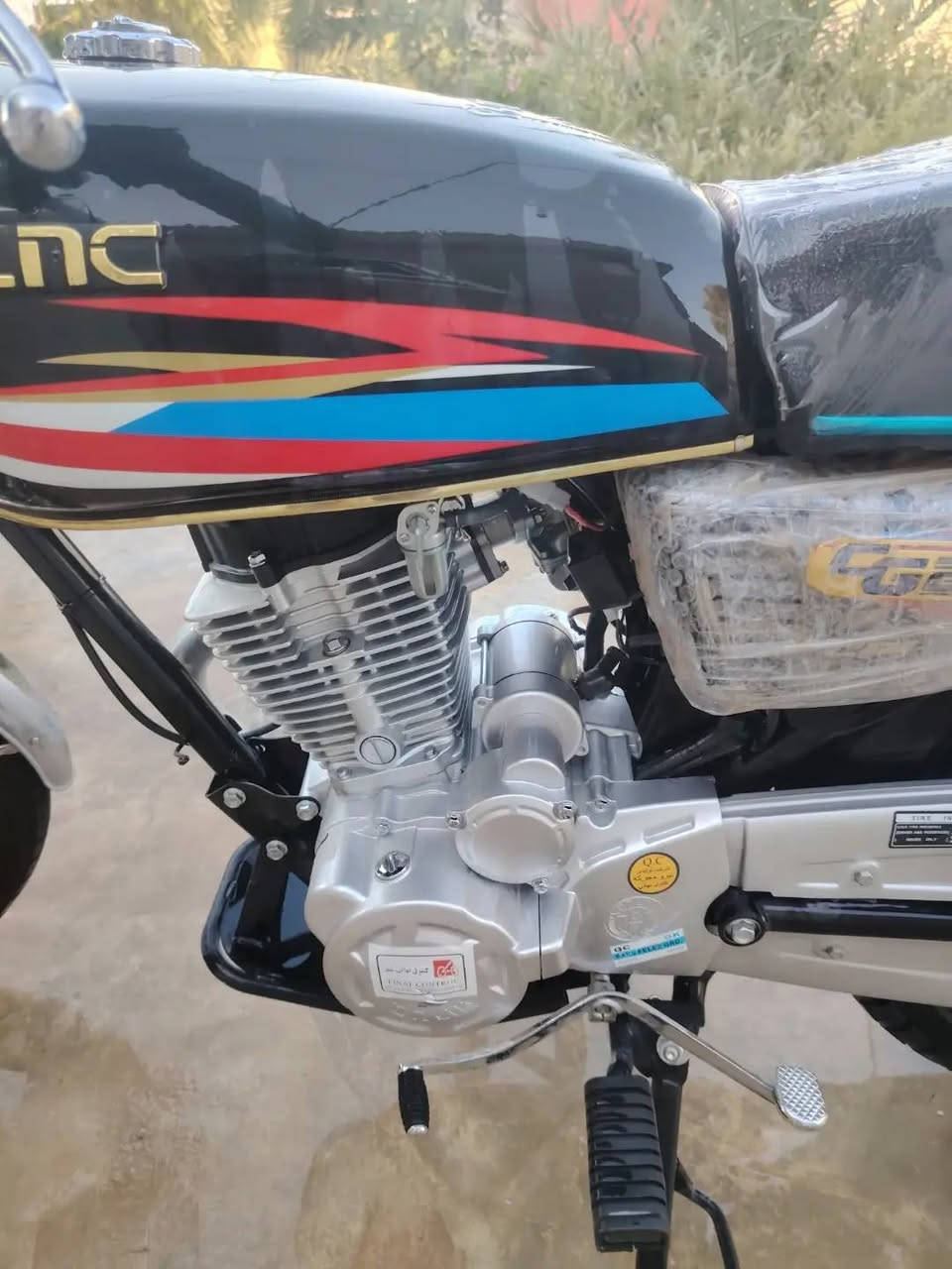 سولنك للبيع موديل 26 محرك 200 ماشي 3  الف بعده صفر سعر 880.بي مجال قليل /مــكلــــف بالنشر /  رقم صاحب الدراجه ***********
