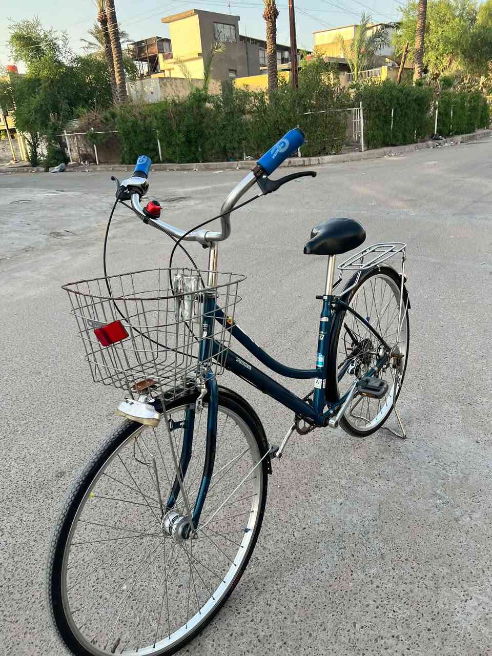 بيسكل بناتي
نضيف 

مابي نقص 

كير مكينه 

بريكات 

نضيف جداً

سعر ١١٠

لايوجد. توصيل 

مكاني بغداد حي اور 

لاستفسارات ***********
