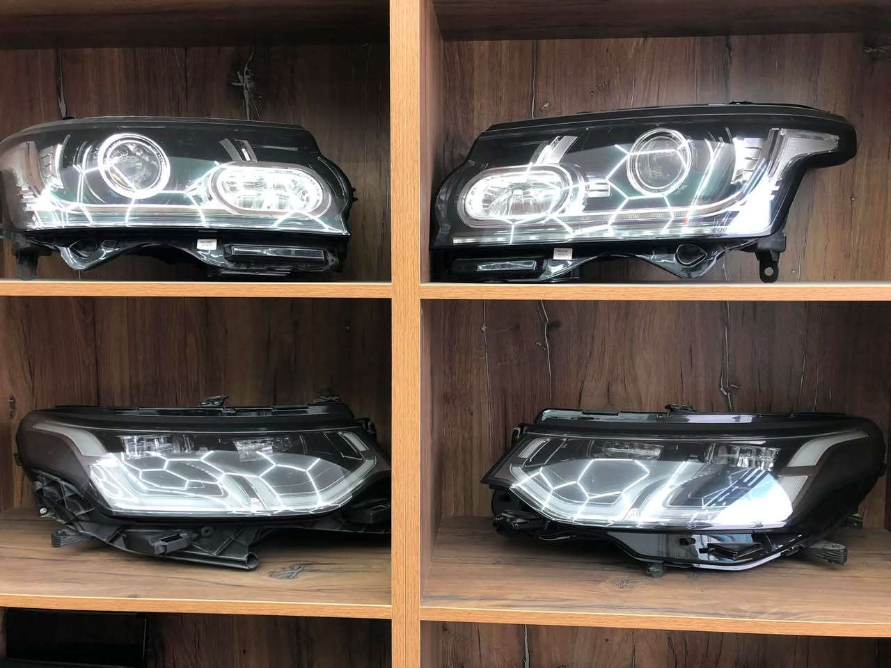 Auto land ارض السيارات
قطع غيار رانج روفر جديد و مستعمل 
بغداد طريق معسكر الرشيد ***********
