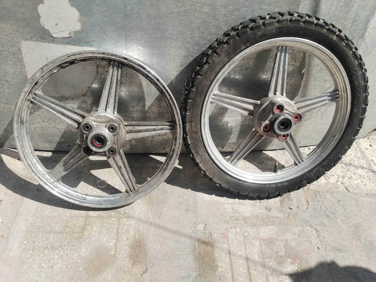 ثنينهن 40الف مكاني بغداد المشتل ***********
