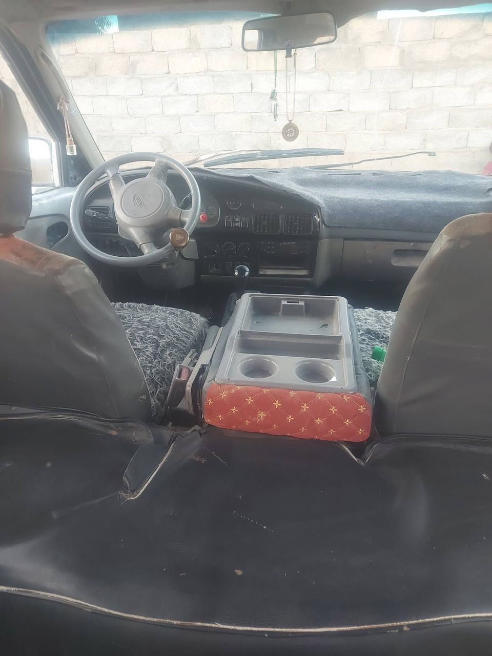 مرخصت لادمن بريجو البيع حديده محرك يبخر بدون تنقيص كير نضيف وكسن نضيف الشراي يتواصل معي ***********
