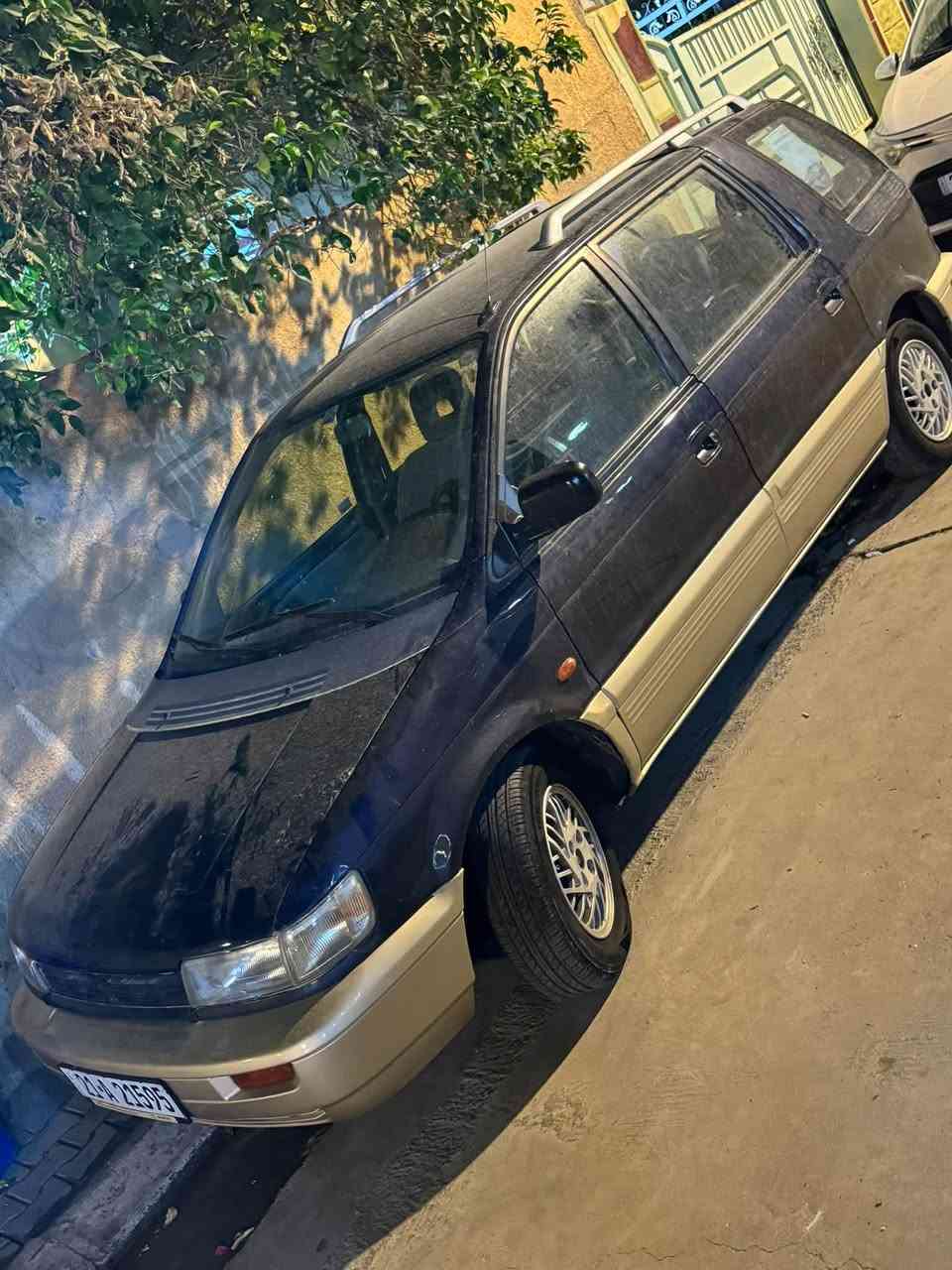 سبيس واكون • ٧ راكب • ٢٤٠ الف