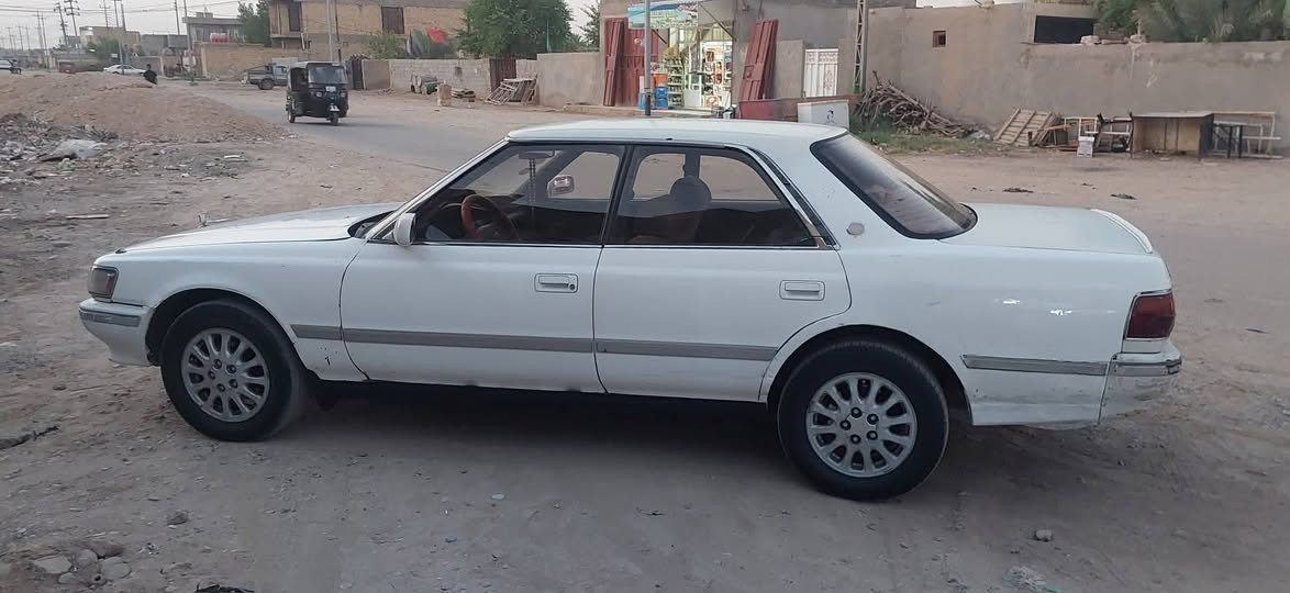 شيزر عضم للبيع سياره حلوه وجاهزه كير ومكينه ونجي خير من لله حداديه تخم تاير كهربائيات مكفوله من لكص ونقل ولعيب شرعي رقم واسط مشروع وطني تحويل مباشر سعر 27 وبيهه مجال كلش بصيط مكاني ذي قار قلعت سكر 0783080591

