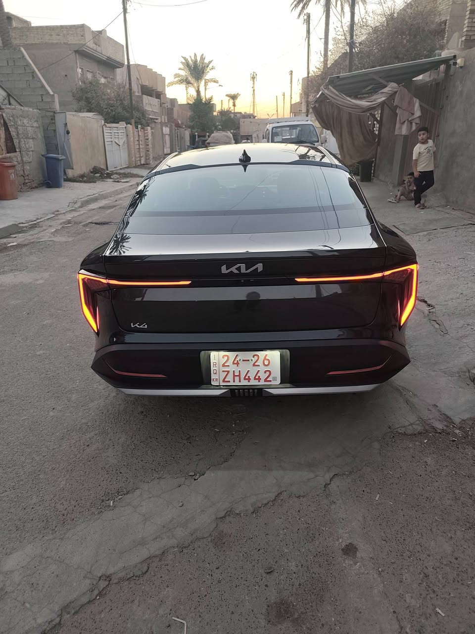 سلام عليكم  كي 4 EX ورد امريكي حادث ربع الباب وحافه الجاملق المامي الجاملق بارد الاستفسار الاتصال *********** مكان بغداد الدوره
