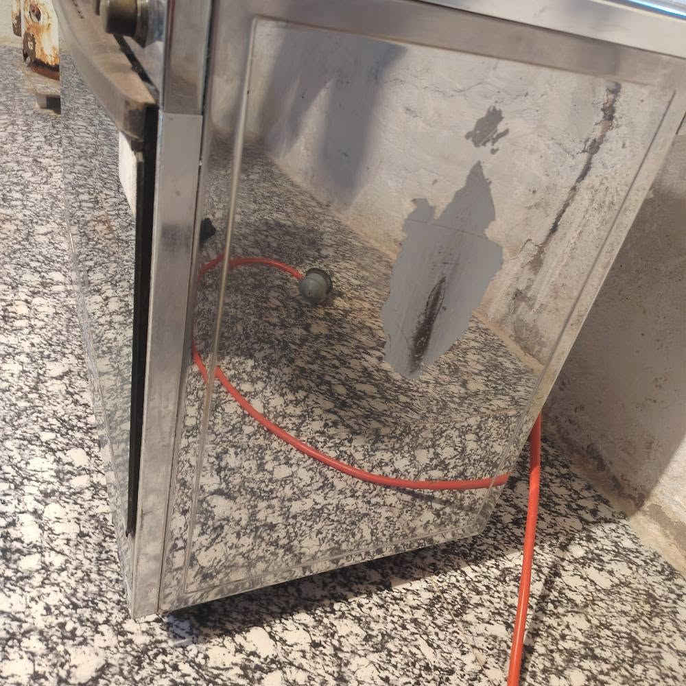 طباخ كريازي للبيع شرط الشغل كله شغال 250 وبيه مجال قليل كلش اتصال فقط *********** عمارة, ميسان
