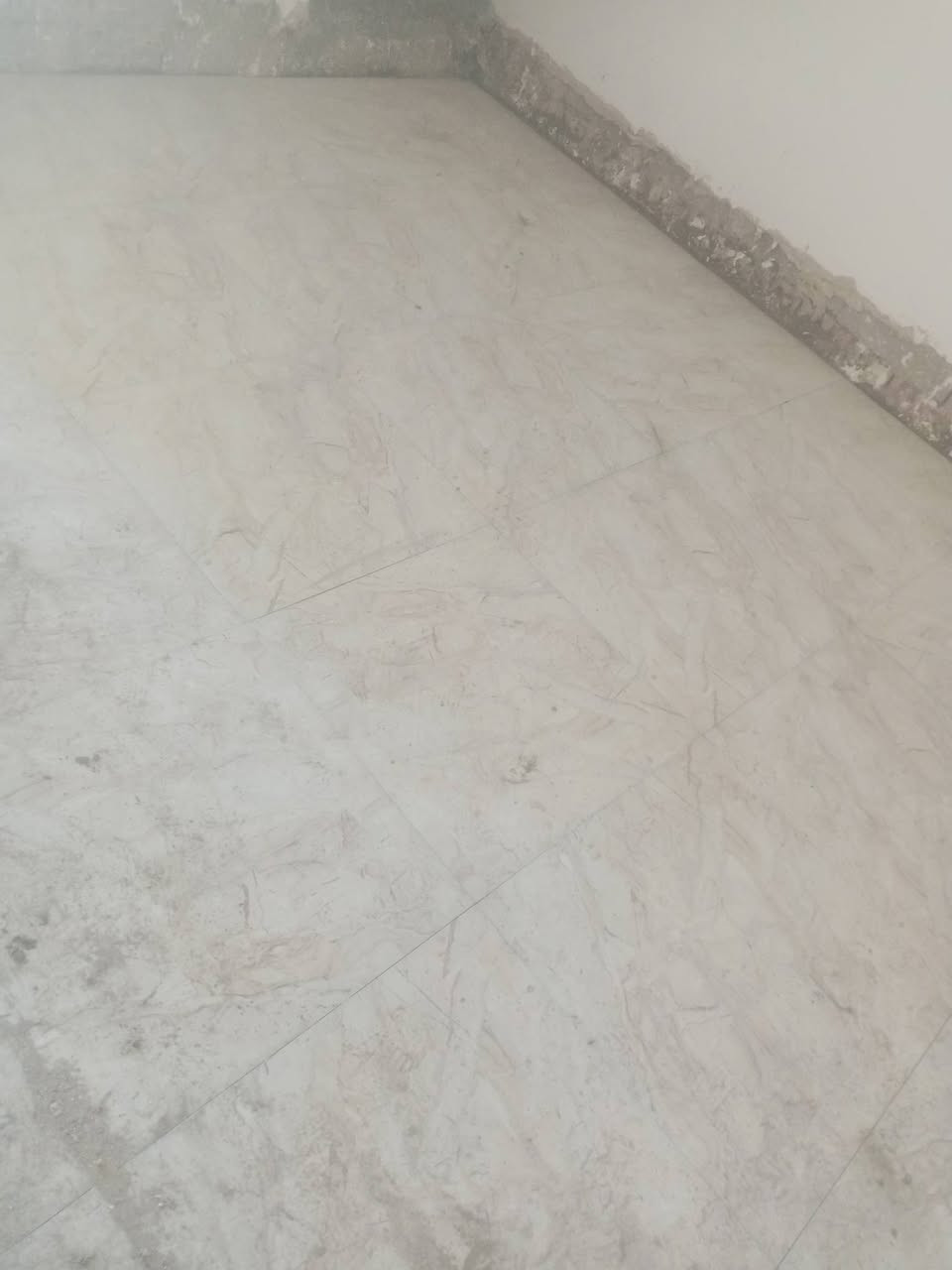 سيراميك • جدران أرضيات • شغل نضيف