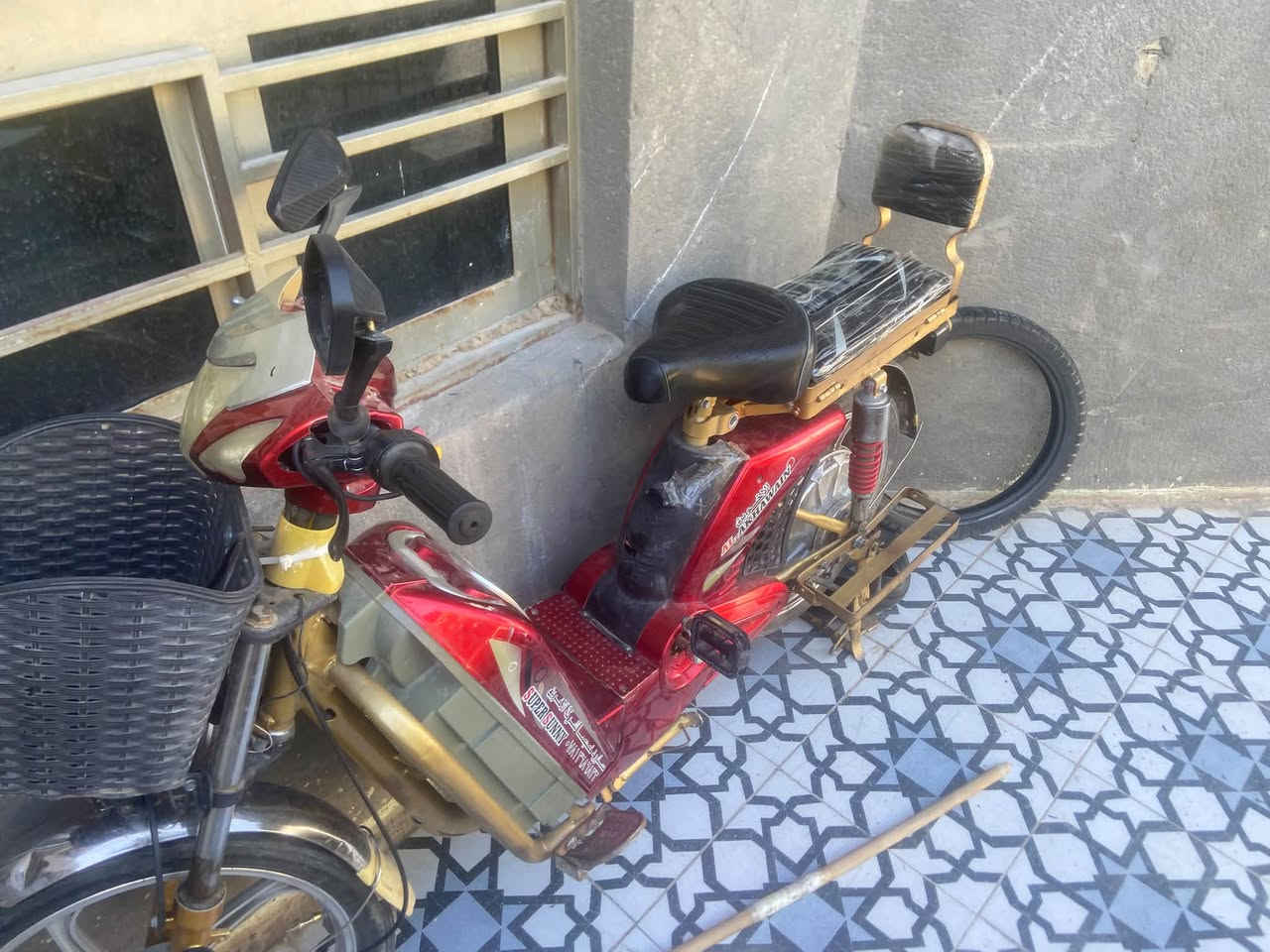ماطور شحن للبيع
نوع:الاخوين

بطاريات شرط الفحص🔋

كشر نظيف وحيل

بصمة 

شاحنة ويه

مكان حي المختار فلوجة

الماطور اليده مالفة وكفت بس والباقي كله شغال وتجي وتفحص
هـ؛***********
