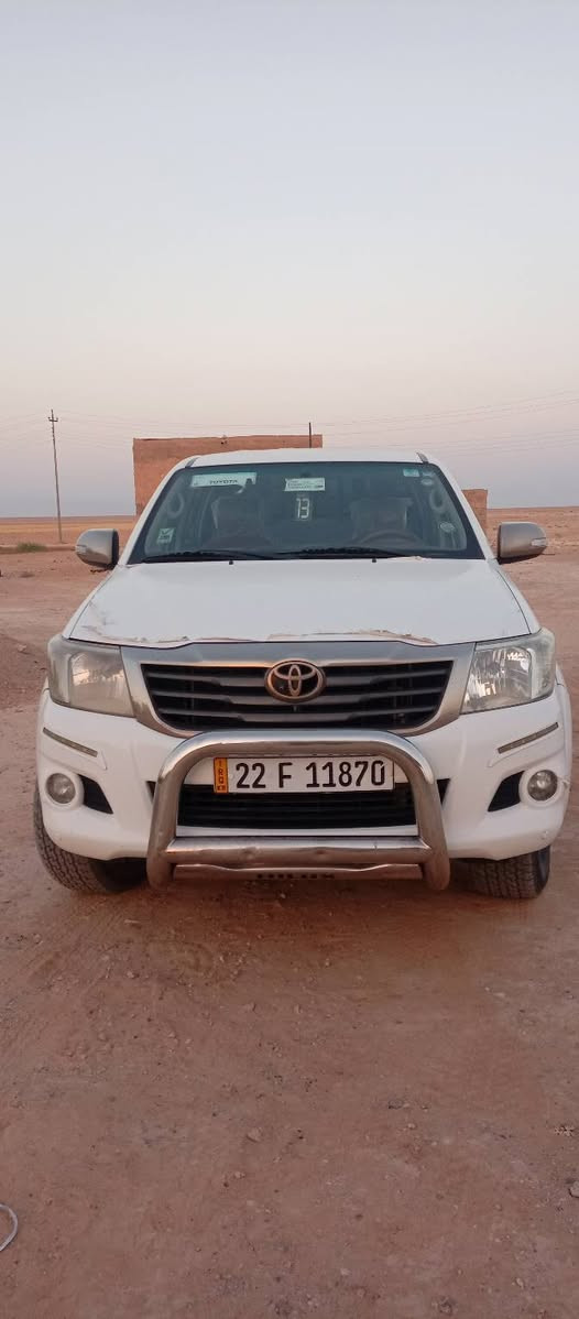 السلام عليكم بيكم فورويل موديل 13 كويتي كير عادي رقم اربيل بسمي مكفوله من اصبغ وتعديل محرك مو مفتوح المكان الرمادي ***********
