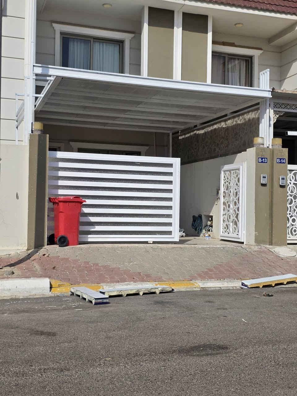 عملنا اليوم سقيفه حسب الطلب داخل مجمع روان ستي 1
سندويج بنل
#عمروالتميمي
***********
