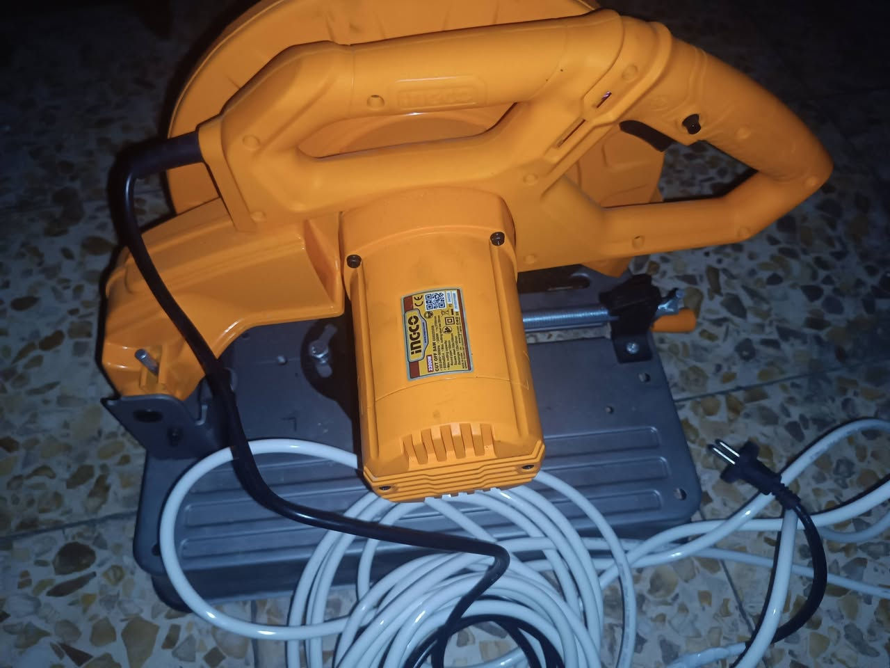 سلام عليكم كتر جديد ما مستخدم ابد
اشتريته و اريد ابيعه اخذته ب 120
و رايده 100 ***********
