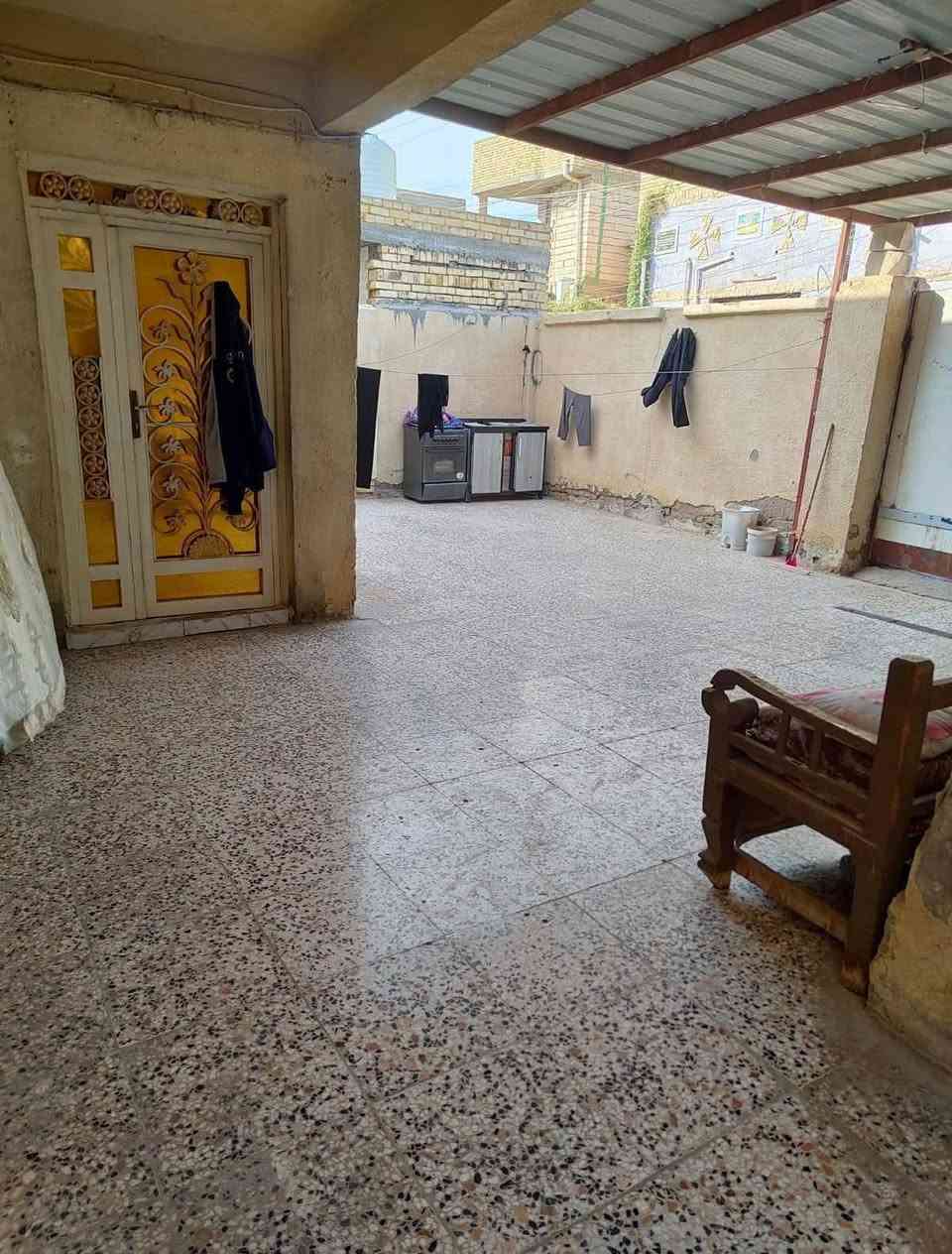 السلام عليكم
دار للبيع حي الأمن الداخلي قرب مطعم الصادق مساحة220 البيت على ساحه بينه وبين شارع الصدرين ( السريع) 9 بيوت بالضبط
البيت يتكون من ديوانية وصالتين وغرفتين ومطبخ وحمامات داخليه وخارجيه وطارمه جبيره بنا  2001 طابوك جمهوري صب كونكريت السعر185 وبي مجال  للأستفسار واتساب او اتصال على الرقم 

***********
