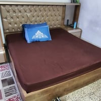 غرفة نوم تركية • ١٠ قطع • مستعملة درجة أولى