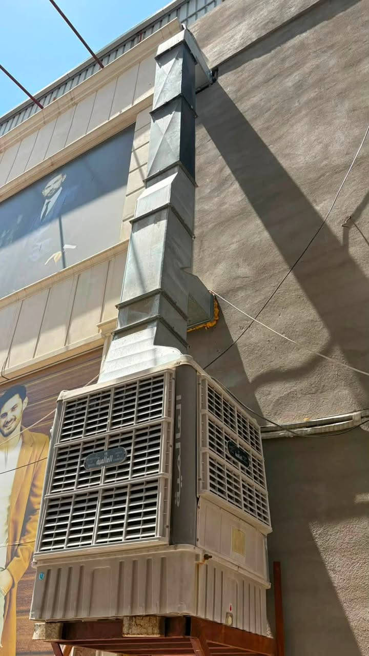 مبردة العالمية الحجم الكبير شغاله نقص مابيه شرط الفحص تنباع مع الدكت والبوابات دكت تقريبا ٢٠ متر او اكثر 
سعر ١.١٠٠ مليون و ١٠٠ نهايته مكاني كربلاء الجمعية فلكة سيد الاسعار ***********
