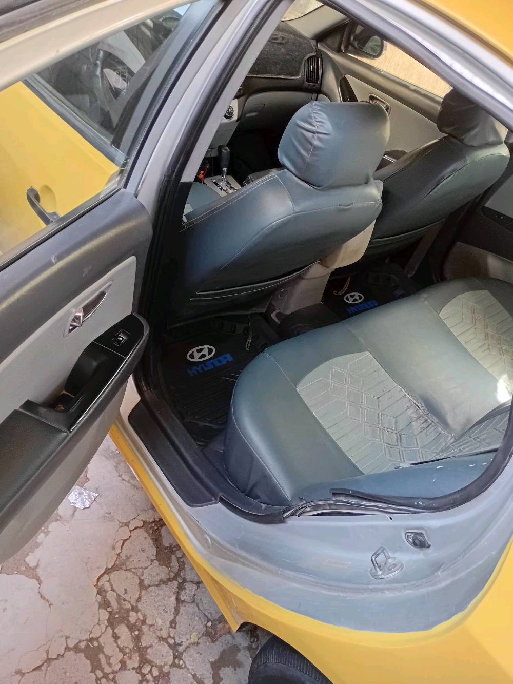 النتراموديل ٢٠١٠مكينه٢٠٠٠رقم لانبار الدولي مصطره مكينه كير حداديه تبريد كله جديد تايرات ويل جديد تبديل قطعتين السعر ٨٦وبيه مجال