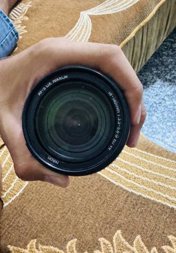 عدسة نيكون للبيع او مراوس 
عدسة 140-18 نيكون 

تشتغل صور وفديو 

اخو الجديد بيع او مراوس بعدسة 300-70 نيكون. 

للاستفسار ومعرفة السعر خاص او الاتصال على الرقم 
***********
