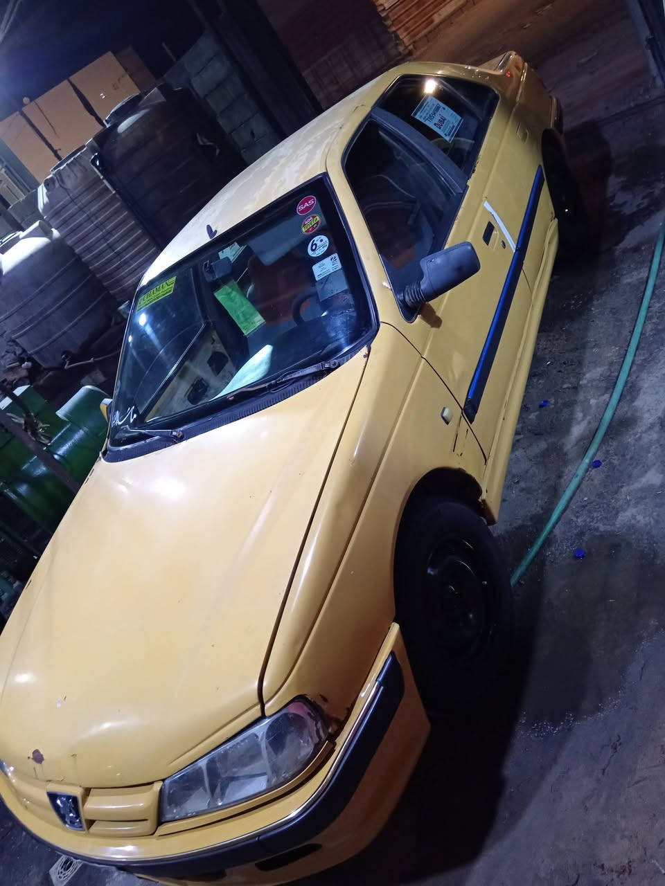 بيجو بارس موديل 15 سعر 29 وبيه مجال
سياره جاهزه مانقصهاا شي ونضيفه
لا خياس ولا شي  شوف لعين 
عوزه فقط بطاين 3
مكينه كير تبريد كفاله
تخم تاير سبير صبغ رنكات
ارضيه جلد 
حداديه اماميه وخلفيه
فقط راعيه ماوصله رقمه مقلق بس هوه موجود
مكاني بصره ابو الخصيب 
تصال او واتساب ***********
